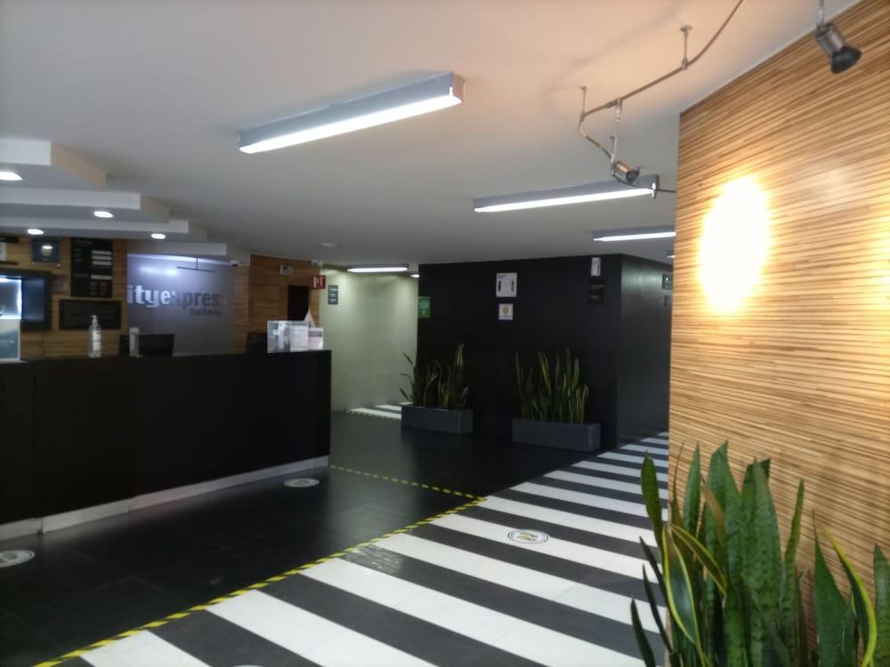 Express By Marriott Ciudad De Alameda Hotel 3*