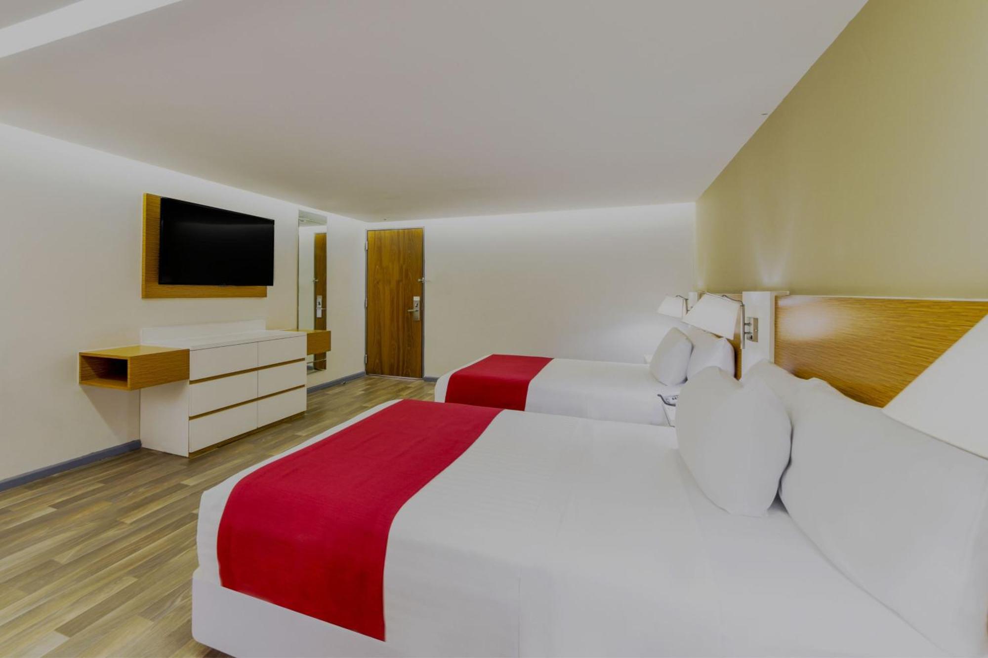 Express By Marriott Ciudad De Alameda Hotel